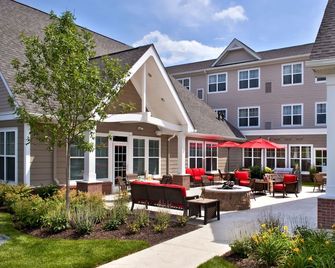 Residence Inn by Marriott Bridgewater Branchburg - Branchburg - Patio