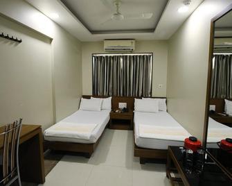 Hotel Bombay International - Bombay - Habitación