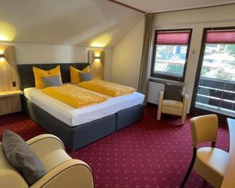 Hotel Pension Berghaus Sieben - Bad Laasphe - Bedroom