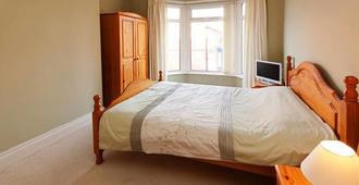Sweet Dreams Residence, close to Penny Lane - Liverpool - Bedroom