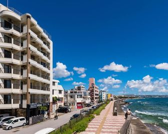 Hotel Sunset American - Chatan