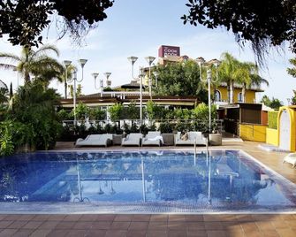 The Cook Book Gastro Boutique Hotel & Spa - Κάλπε - Πισίνα