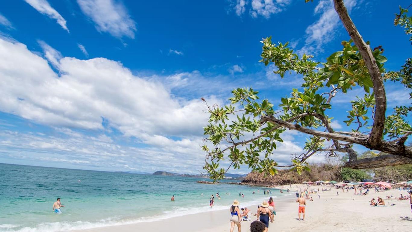 Guanacaste Lodge