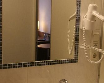 Rhein-Hotel - Andernach