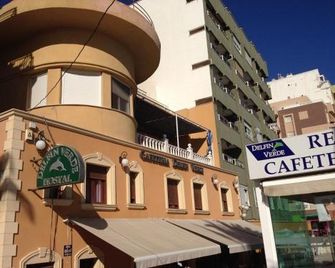 Hostal Delfin Verde - Almería
