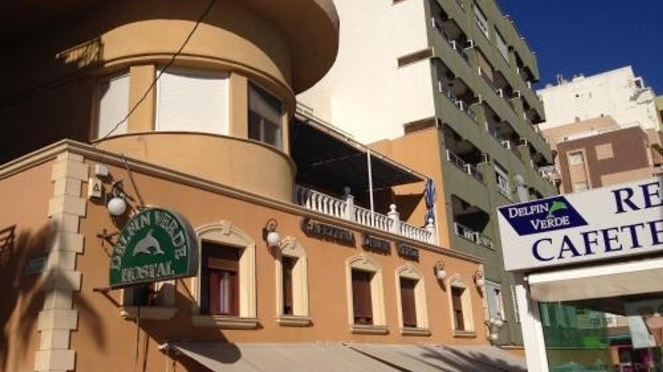 Hostal Delfin Verde