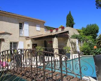 Villa Solary - Le Pontet