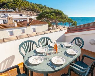 Sali 3 - Tamariu - Balcón
