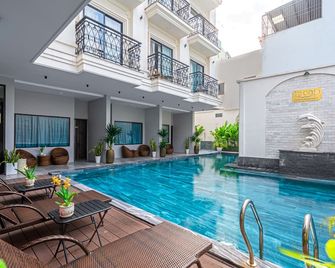 Le Cap Hotel & Apartments and Gym - Da Nang - Pool