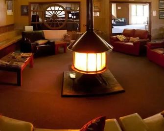 Snowy Mountains Resort and Function Centre - Adaminaby - Lounge
