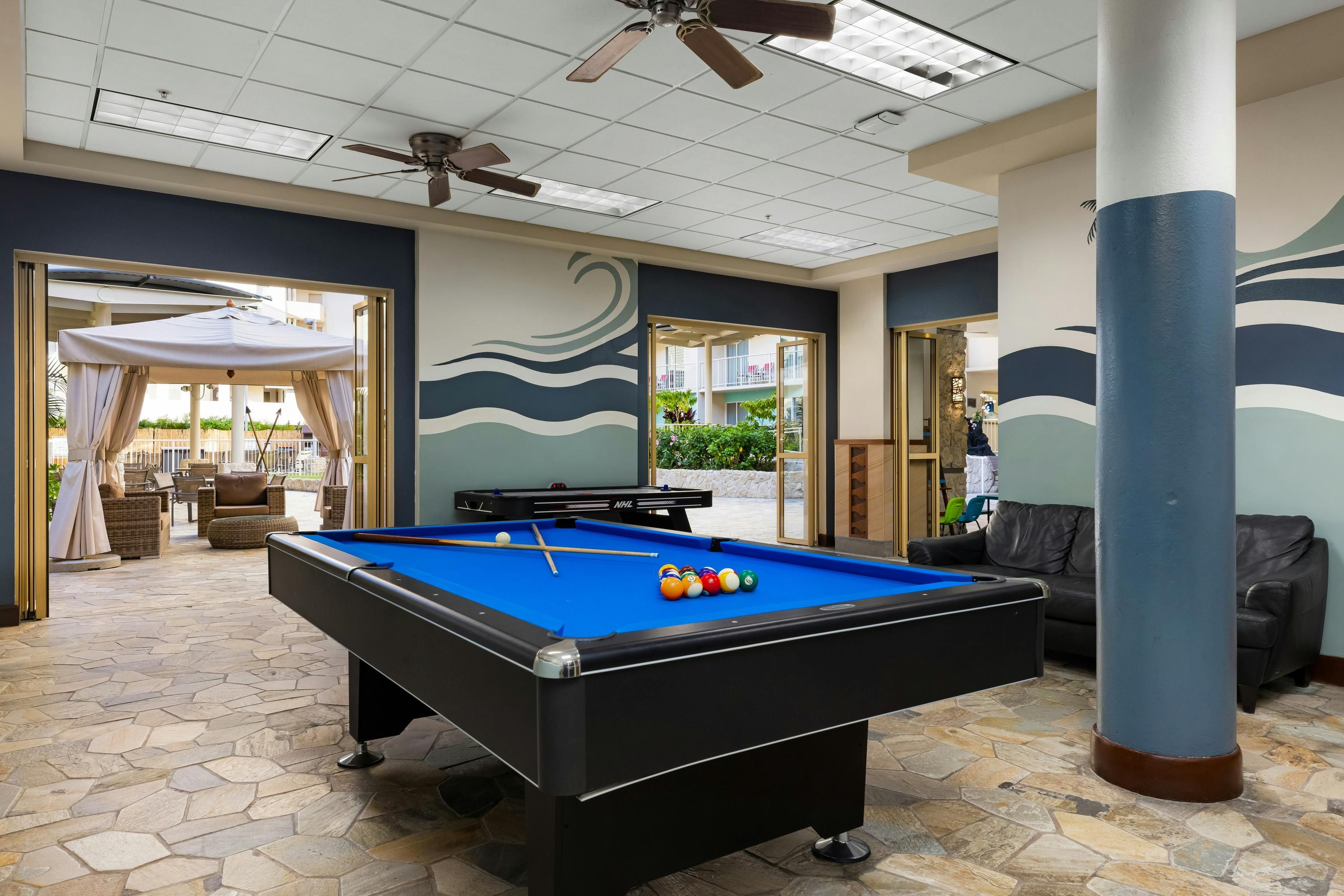 Club Wyndham at Waikiki Beach Walk