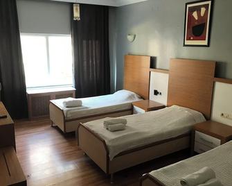 Otel Mola - Balikesir - Bedroom