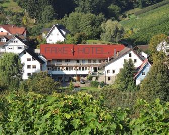 Hotel Faxe Schwarzwälder Hof - Kappelrodeck - Gebouw