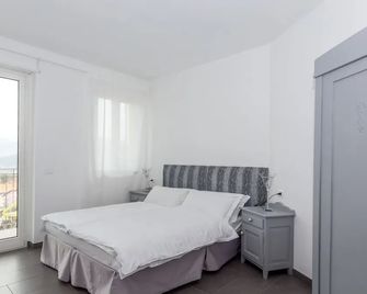 Minerva Residence - Lavena Ponte Tresa - Quarto