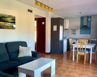 los laureles de novales - Novales - Sala de estar