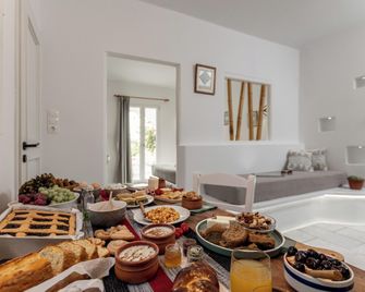 Birbas Hotel - Agia Anna