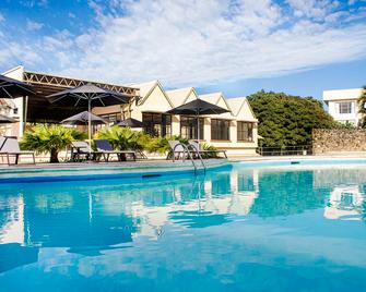 Hotel Faranda Guayacanes - Chitré - Pool