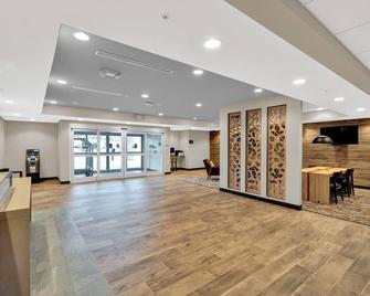 Candlewood Suites Detroit - Auburn Hills By IHG - Auburn Hills - Lobby