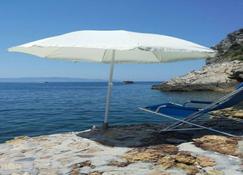 In private consortium with use of pool and beach - Monte Argentario