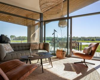 Charming holiday home with garden - Wissenkerke - Huiskamer