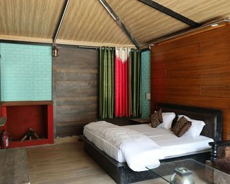 Rakatal Rocks Resort - Lansdowne - Bedroom