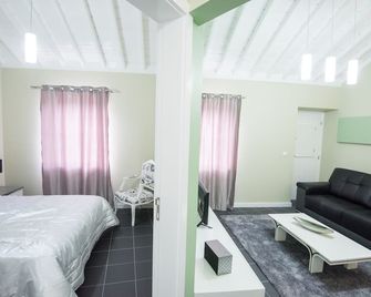 Casa Céu D'Abraão - Piedade - Habitación