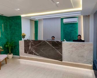 Hotel Três Caravelas - Fortaleza - Recepción