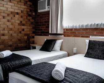 Buckaroo Motor Inn - Warwick - Soveværelse
