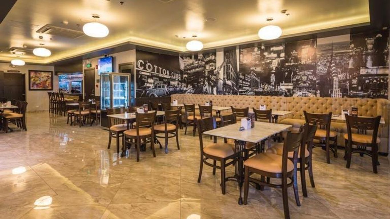 ريتز أستور هوتل