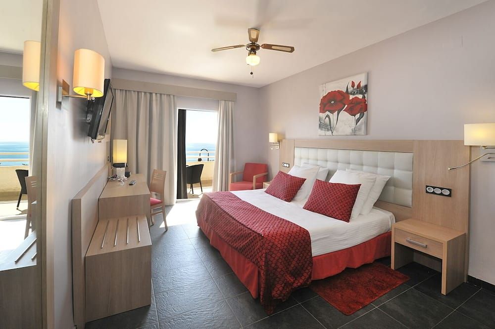 Hotel Salobreña Suites - Salobreña