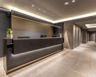 Scarlatti Hotel Milano - Milan - Front desk