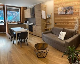 Residenze Vezza - Il Larice - - Vezza d'Oglio