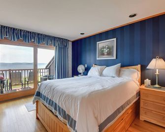 Lake Memphremagog Access: Newport Condo w/ Balcony - Newport - Habitación