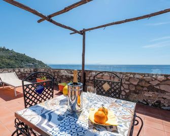 Villaggio Residence Nettuno - Massa Lubrense - Balcone