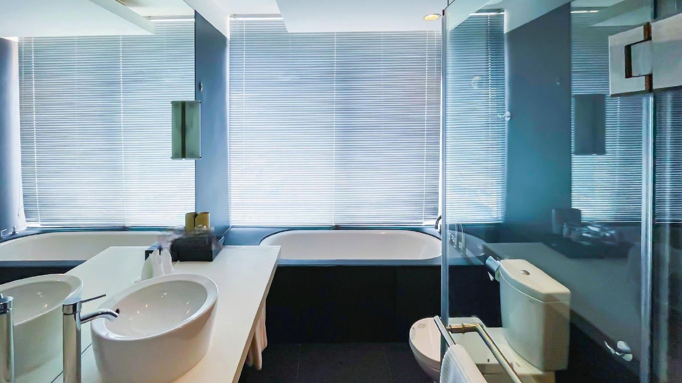 Guangzhou Nansha Pearl River Delta World Trade Center Tower