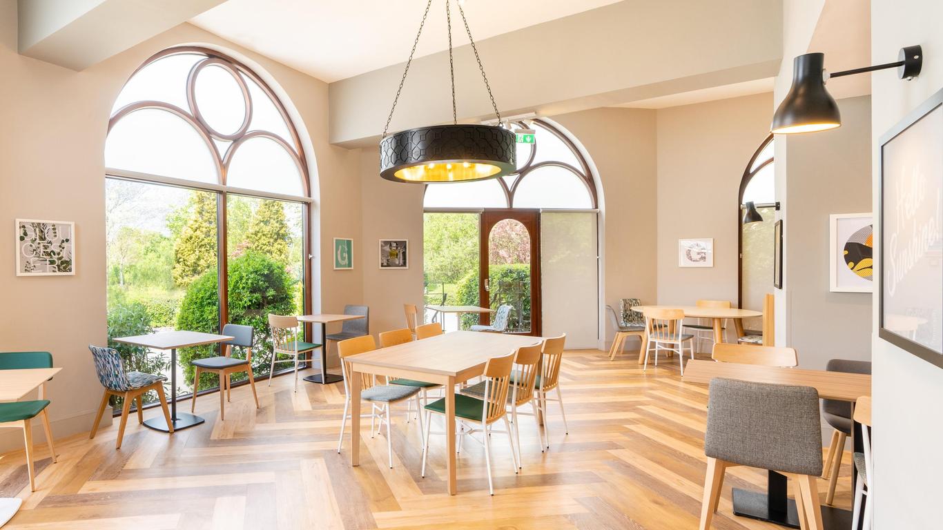 Holiday Inn Gloucester - Cheltenham By IHG