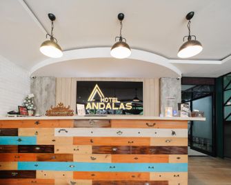 RedDoorz Plus @ Jalan Raden Intan Lampung - Bandar Lampung - Recepcja
