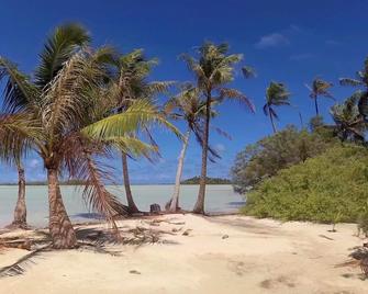 Rangiroa Tiputa Lodge B&B - Tiputa - Playa