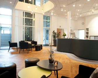 Vejlsøhus Hotel & Konferencecenter - Silkeborg - Рецепція