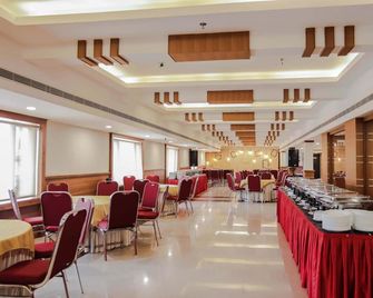 Dass Continental Hotel - Thrissur - Restaurante