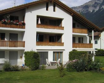 Wohnung Baltensperger, (Andeer). by Interhome - Andeer - Bâtiment