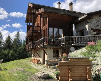 Garden Level Chalet In The Heart Of The Village Of Molines En Queyras 4 People - Molines-en-Queyras - Gebouw