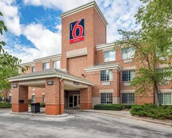 Studio 6 Extended Stay Milwaukee Brookfield Wi - Brookfield - Edificio