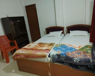 Rama Guest House - Bodh Gaya - Habitación