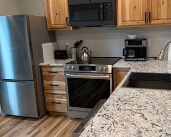 Newly completed 2-bedroom apartment in downtown Valdez - Valdez - Cuisine