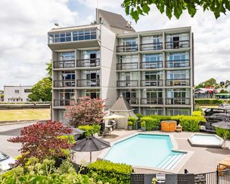 هارتلاند أمباسادور هوتل هاميلتون - هاملتون - مبنى