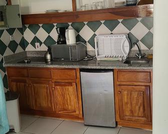 Fisherman's Point - Ocho Rios - Kitchen