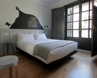 Complutum Hostel - Alcalá de Henares - Bedroom