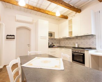 R&B Giardino 34 - Forlì - Cozinha