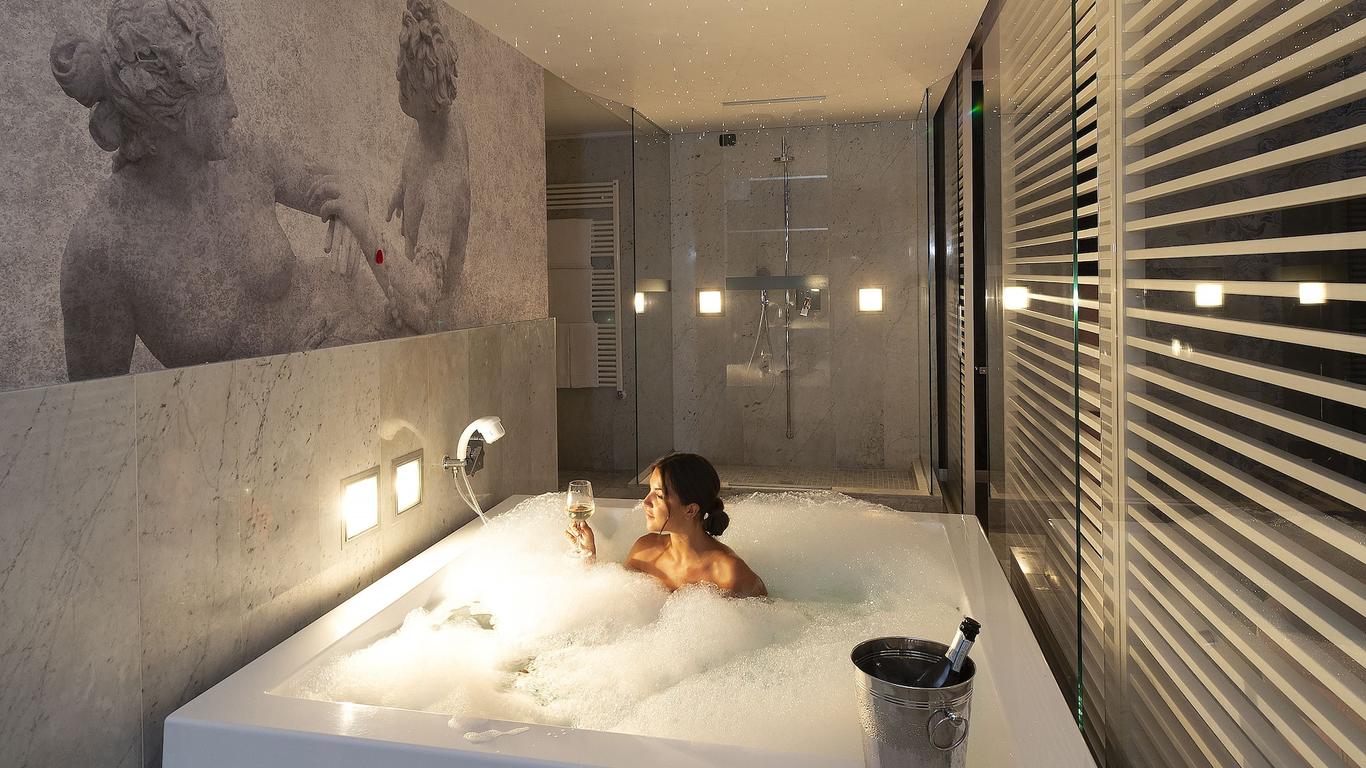 Hotel D120